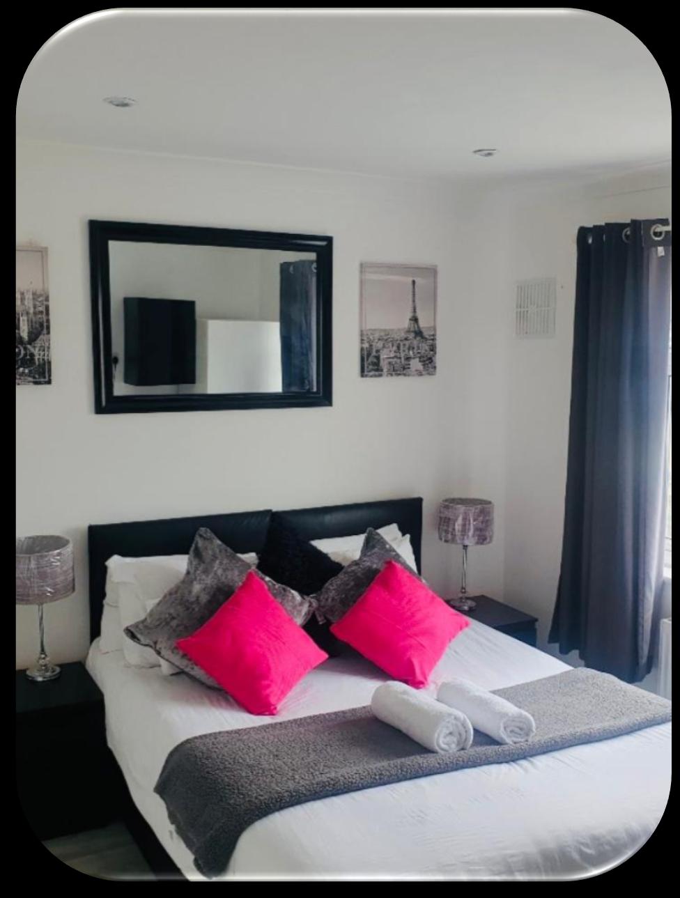Comfortable bedroom at 36 Sedcote Road